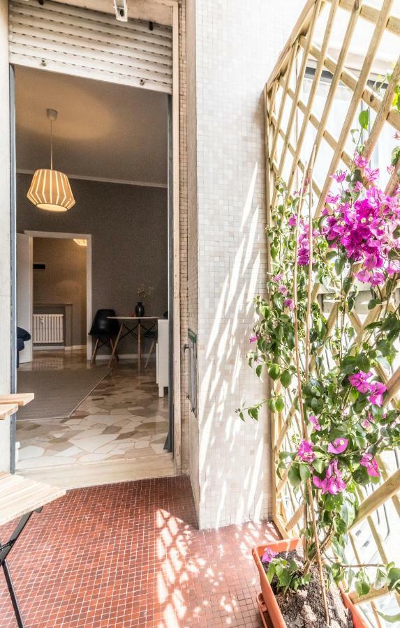 Joivy Modern 1-Bed Flat With Balcony In Portello Милано Екстериор снимка