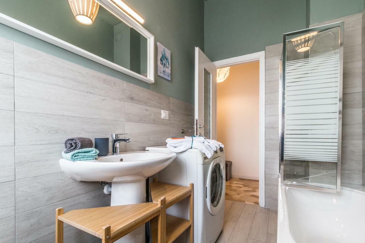 Joivy Modern 1-Bed Flat With Balcony In Portello Милано Екстериор снимка