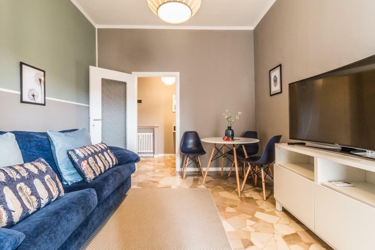 Joivy Modern 1-Bed Flat With Balcony In Portello Милано Екстериор снимка